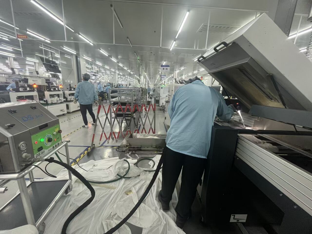 雪花清洗机与干冰清洗机原理和应用上的区别有哪些